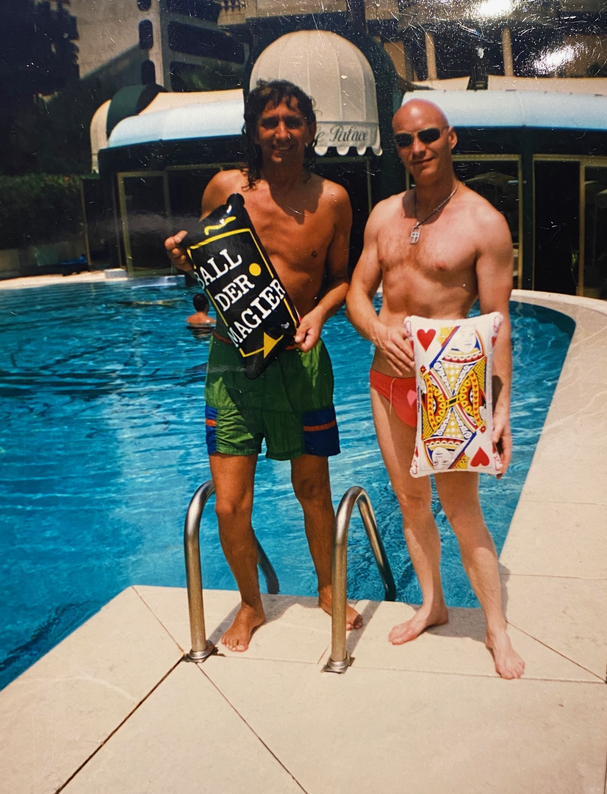 Tony Rei mit Bodyguard  Harry Strunz